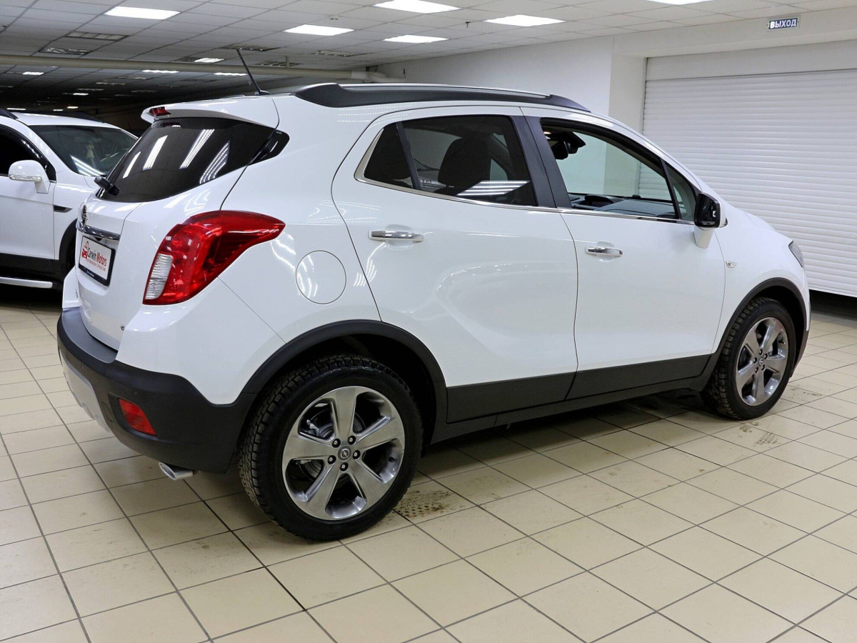 Opel Mokka White 2017